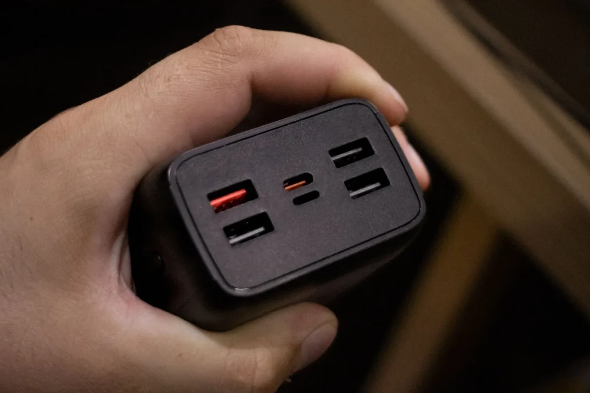 Best 65W Power Banks for Phones - 65w power bank