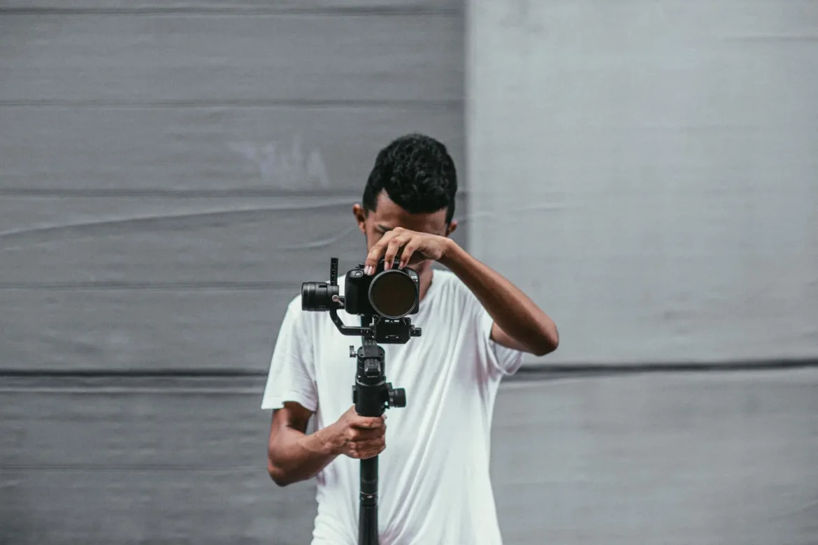 Action Camera Gimbal Buying Guide - action camera gimbal