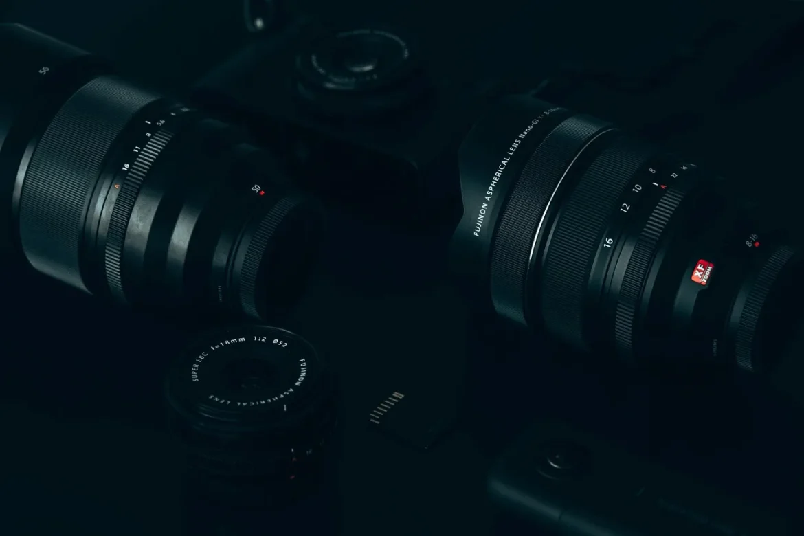 Best Low Light Mirrorless Cameras - best low light camera mirrorless