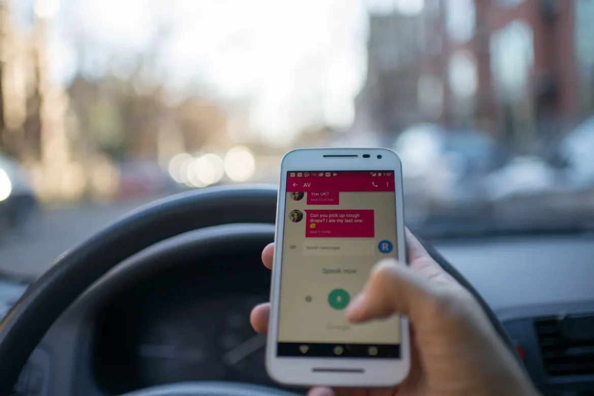 Best Place to Mount a Phone in a Car - law best place to mount phone in car