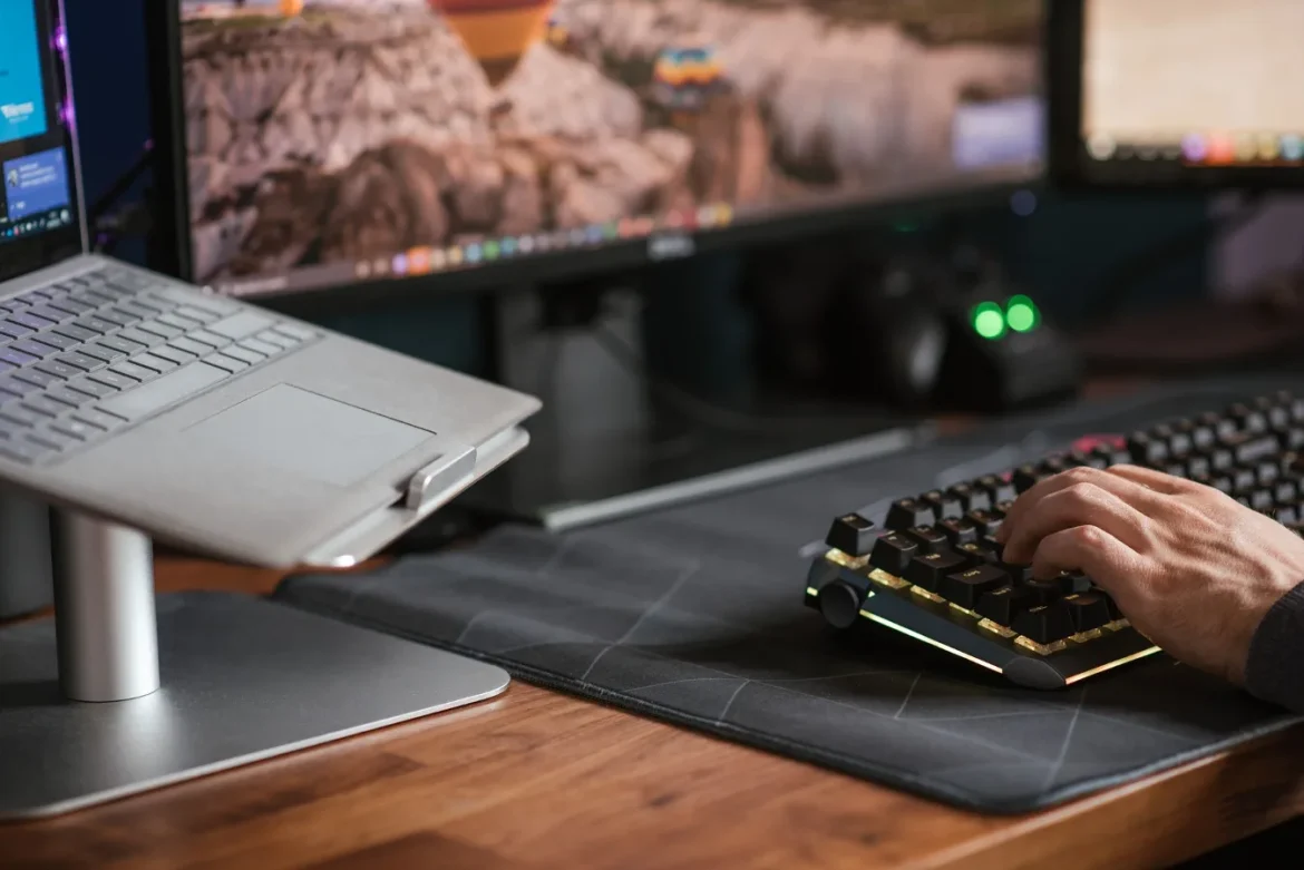 Best Silent Mechanical Keyboard Guide - best silent mechanical keyboard