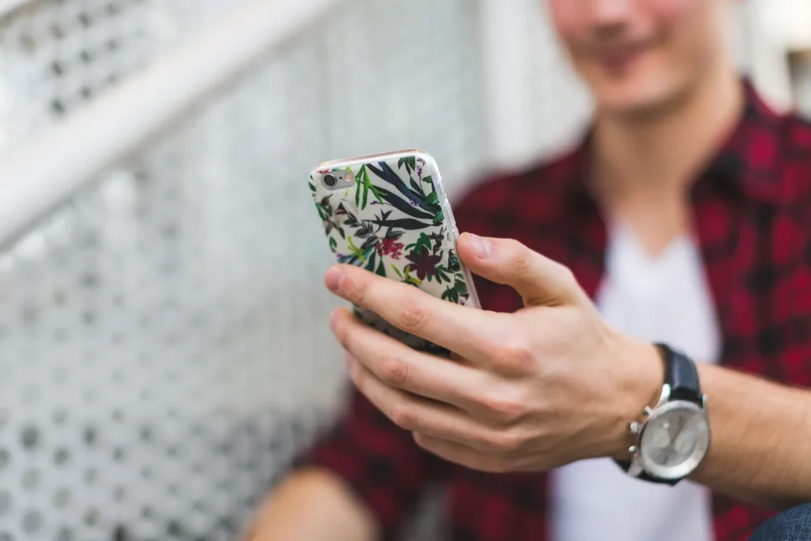 Best Camo Phone Case: How to Choose - camo phone case