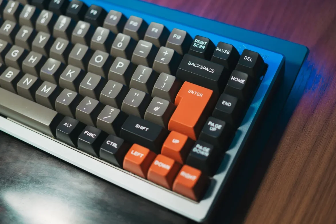Mechanical Keyboard vs Regular Keyboard - mechanical keyboard vs regular keyboard