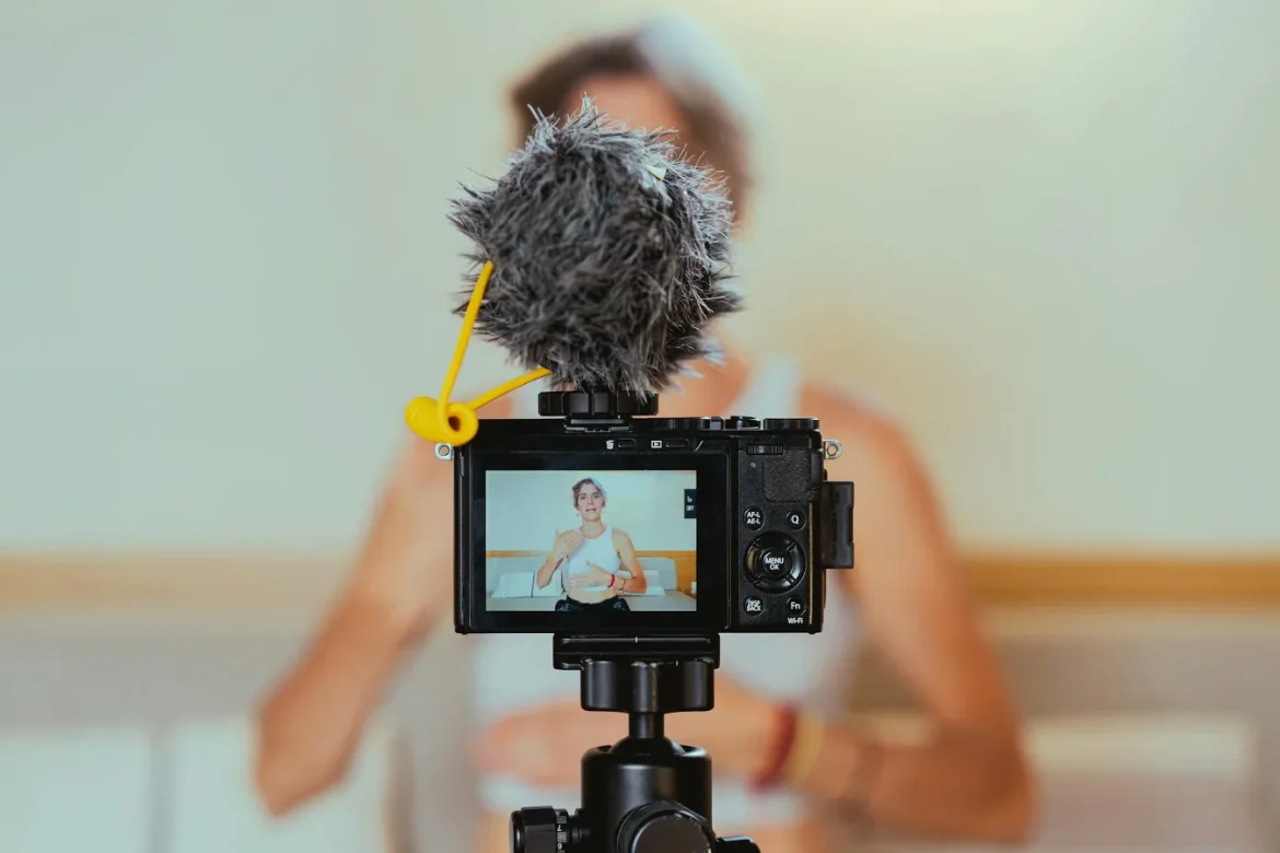 Best Microphone for a Vlogging Camera - microphone for vlogging camera