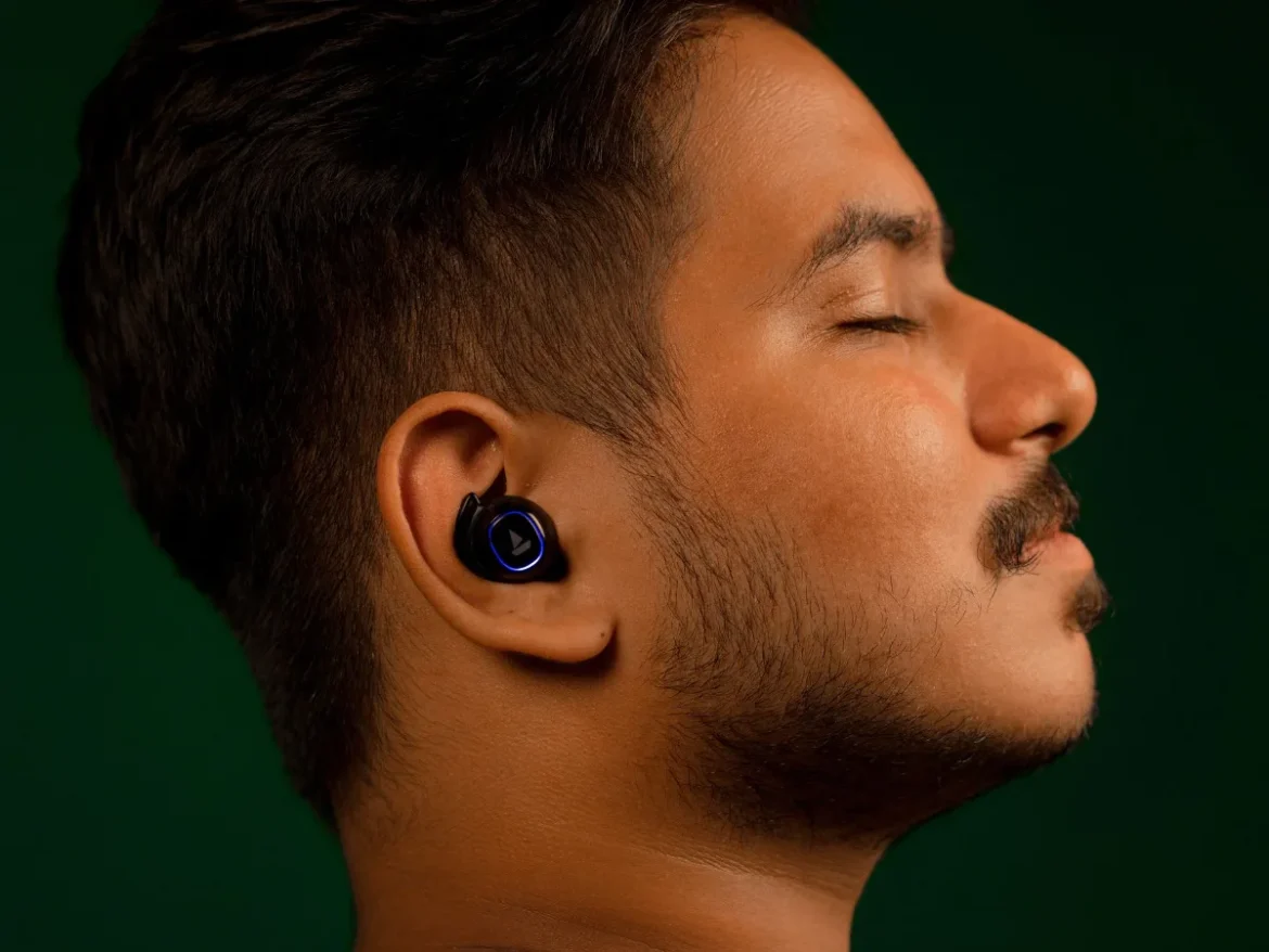 Poly Wireless Earbuds: What to Know Before Buying - poly wireless earbuds