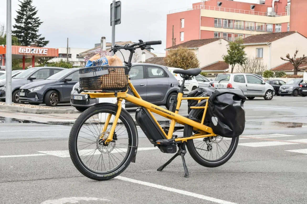 Portable Power Station for E-Bike Buyers - portable power station for e bike