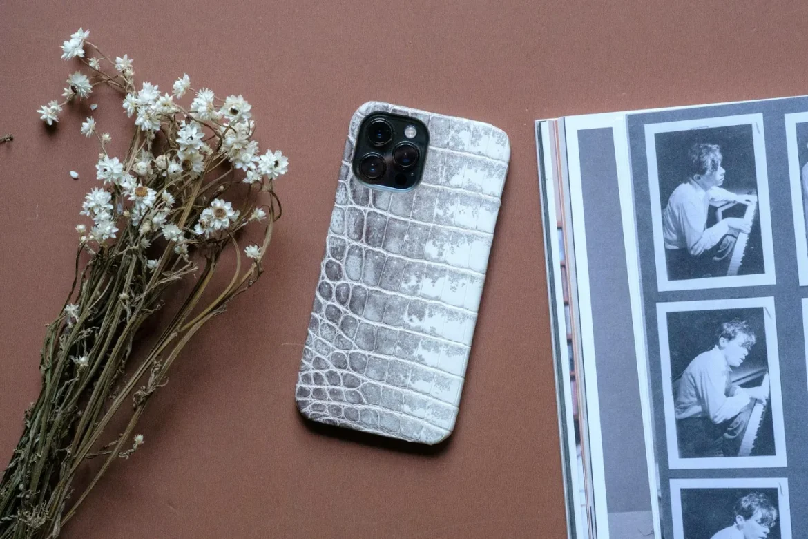 Purple Phone Case Buying Guide - purple phone case