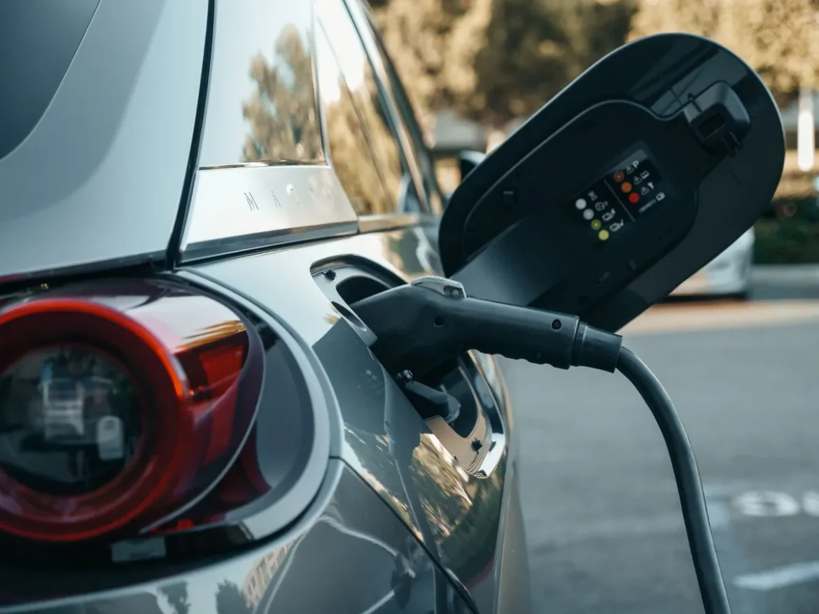 Solar Automotive Battery Charger Buying Guide - solar automotive battery charger