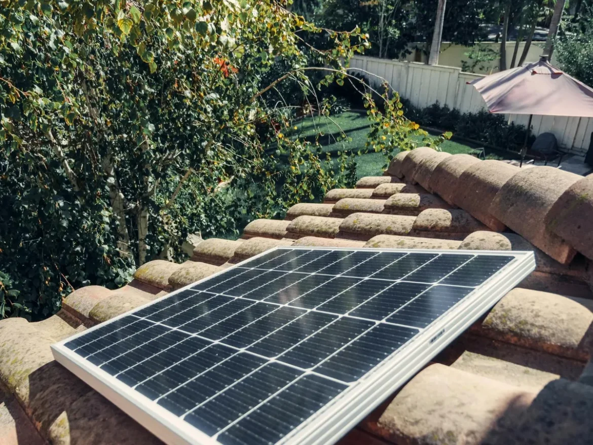 Solar Battery Charger for 12V Batteries - solar battery charger for 12v battery