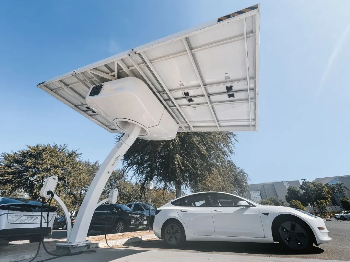 Solar-Powered Car Battery Chargers Guide - car battery charger solar powered