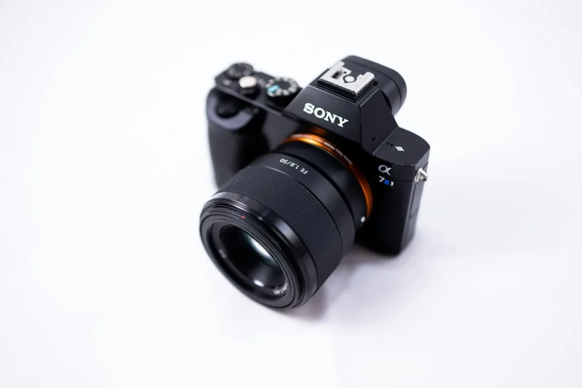 Used Sony Mirrorless Camera Buyer Guide - used sony mirrorless camera