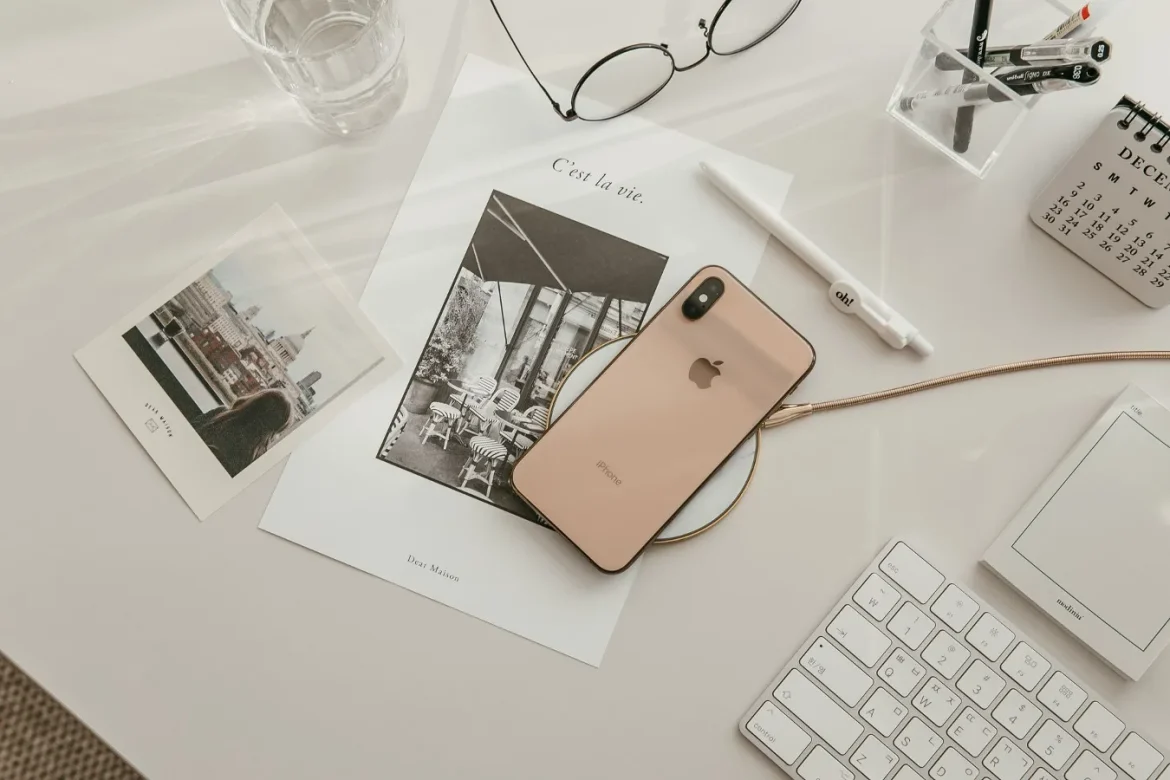 Wireless Charging Pads for Cars: Buyer Guide - wireless charging pad for cars