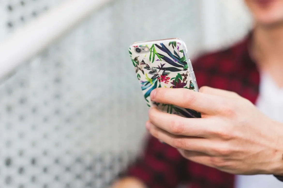 Floral Phone Case Buying Guide - floral phone case